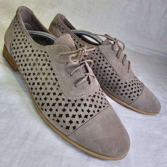 Franco Sarto Genuine Suede Leather Perforated Lace Up Oxford Shoes 8 Taupe - Picture 1 of 11